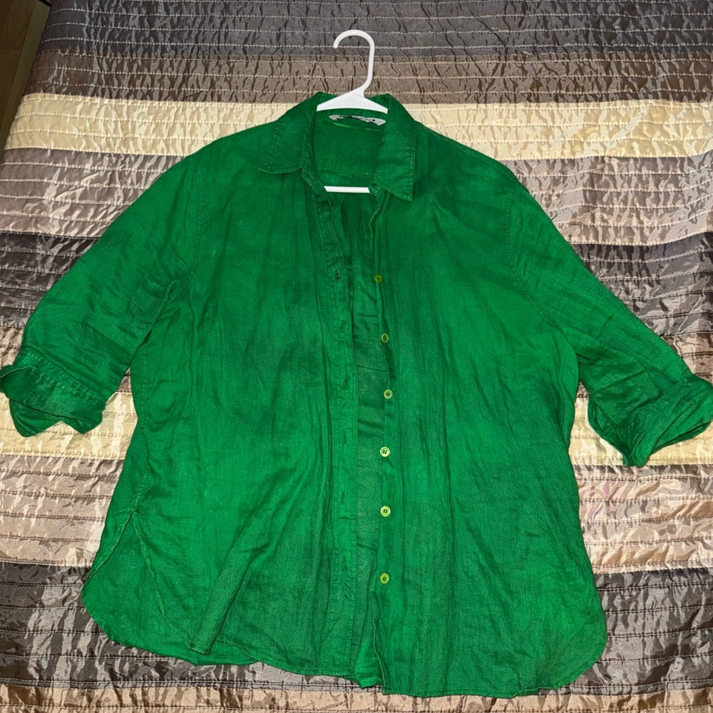 100% linen Zara vibrant Green casual button down Shirt